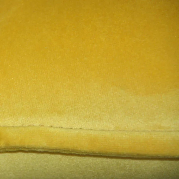 POLTRONA GRAYSON SENAPE DI VELLUTO