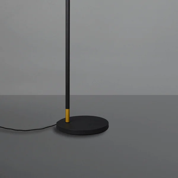 LAMPADA DA TERRA IN METALLO NERO E27 OLENA