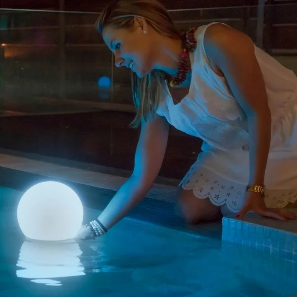 LAMPADA SOLARE SFERICA ESTERNA BULY 30 + BATTERIA RICARICABILE + RGB GALLEGGIANTE