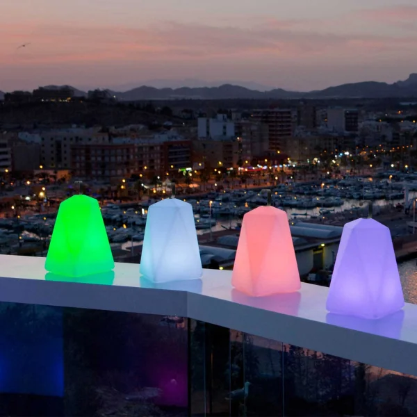 FARALAY RIPRODURRE LA LUCE E LA MUSICA