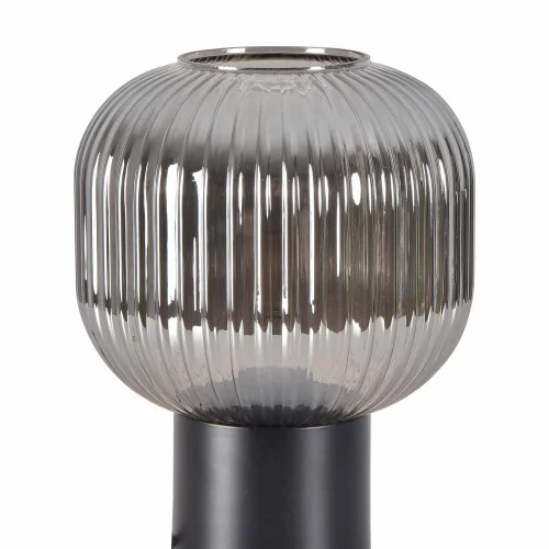 LAMPADA DA TAVOLO CON PARALUME FUMÉ Ø20 E27 SHELBY