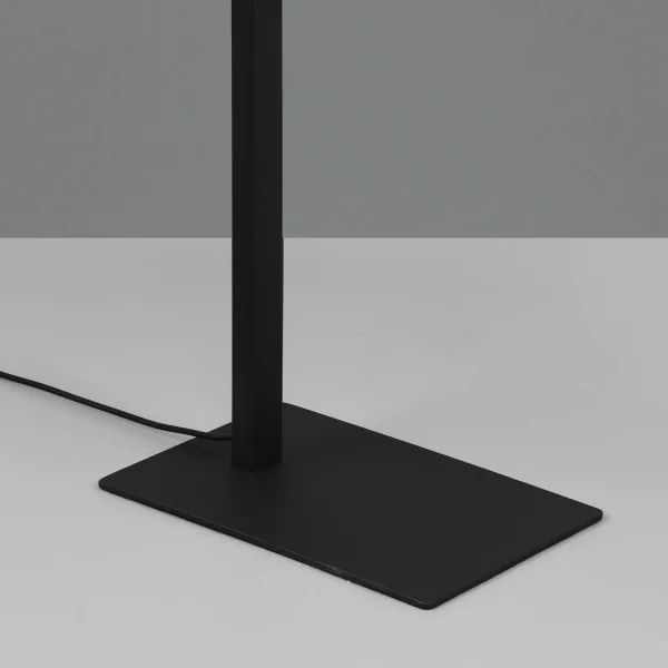 LAMPADA DA TERRA LED 11W 3000K METALLO NERO NELSON LAMPADA DA TERRA LED 11W 3000K METALLO NERO NELSON