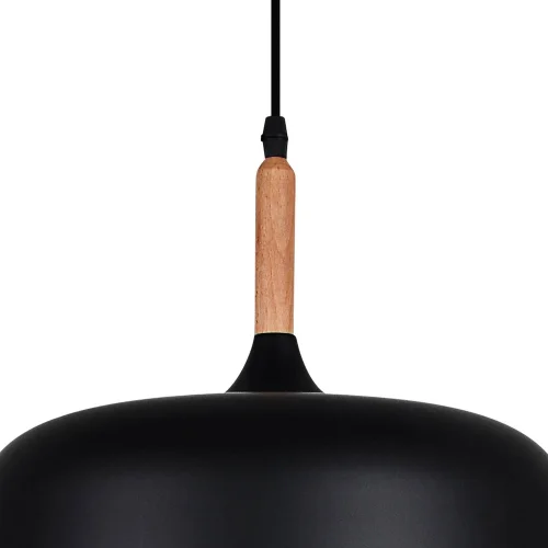 LEAH NERO CIONDOLO IN ALLUMINIO