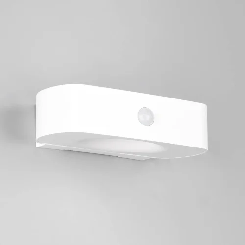 APPLIQUE DA ESTERNO SOLARE IBRIDA 6W 4000K SENSORE IP44 BIANCO BEGA APPLIQUE DA ESTERNO SOLARE IBRIDA 6W 4000K SENSORE IP44 BIANCO BEGA