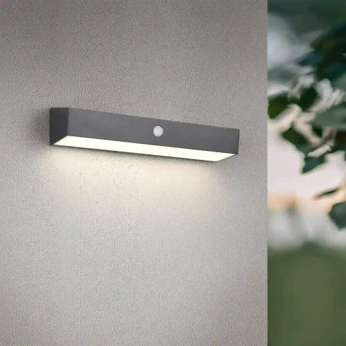 APPLIQUE ESTERNO SOLARE IBRIDO 6W 4000K SENSORE IP44 NERO SUNDEW APPLIQUE ESTERNO SOLARE IBRIDO 6W 4000K SENSORE IP44 NERO SUNDEW