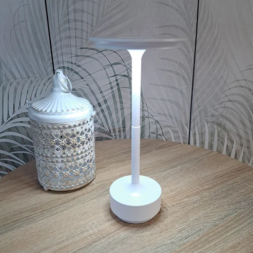LAMPADA DA TAVOLO LED RICARICABILE SENZA FILI 213LM BIANCA IP44 ESTIVA