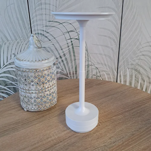 LAMPADA DA TAVOLO LED RICARICABILE SENZA FILI 213LM BIANCA IP44 ESTIVA