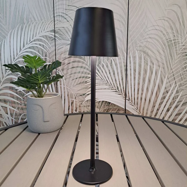 LAMPADA DA TAVOLO LED RICARICABILE SENZA FILI 229LM NERA IP44 SIRANA LAMPADA DA TAVOLO LED RICARICABILE SENZA FILI 229LM NERA IP44 SIRANA