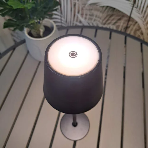 LAMPADA DA TAVOLO LED RICARICABILE SENZA FILI 229LM NERA IP44 SIRANA LAMPADA DA TAVOLO LED RICARICABILE SENZA FILI 229LM NERA IP44 SIRANA
