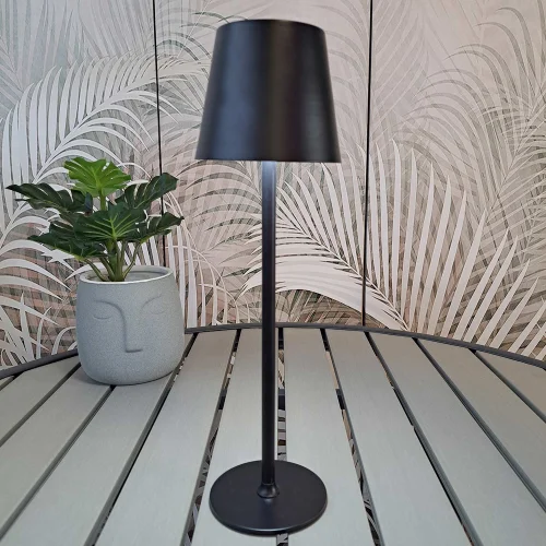 LAMPADA DA TAVOLO LED RICARICABILE SENZA FILI 229LM NERA IP44 SIRANA LAMPADA DA TAVOLO LED RICARICABILE SENZA FILI 229LM NERA IP44 SIRANA