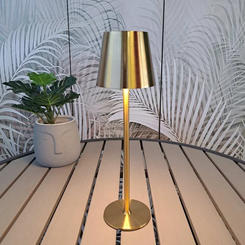 LAMPADA DA TAVOLO LED RICARICABILE SENZA FILI 229LM DORATA IP44 SIRANA LAMPADA DA TAVOLO LED RICARICABILE SENZA FILI 229LM DORATA IP44 SIRANA