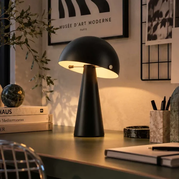 LAMPADA DA TAVOLO IN ACCIAIO VERNICIATO NERO E27 CHANTERELLE