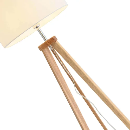 LAMPADA DA TERRA ENGDAHL SCHERMO BIANCO